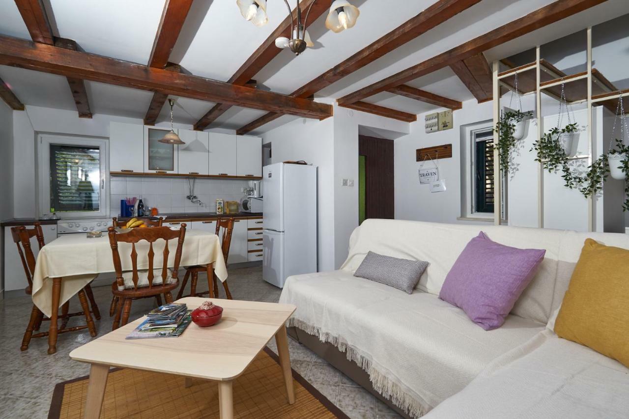 Holiday Home Olive Mill Млини Экстерьер фото